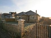 Mayfield Road, Farmoor OX2, 3 bed detached bungalow to...