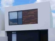 MAYORCA VENDO CASA ZONA SUR LEON