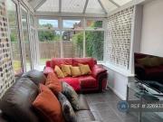 Maytree Close, Guildford, 6 Bedroom Semi detached