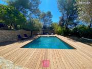 Mazet 5 pièces 160 m²