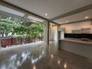 MC C Apartamento en Alquiler en Santa Rita Oeste Cali