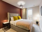Mcewan Walk, Edinburgh EH3, 1 bed flat to rent, £1,950...