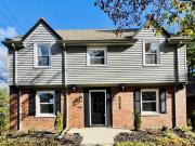 Meadowwood Dr, Toledo, Home For Sale