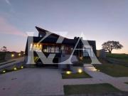 Medeiros Itupeva 4 suítes 6 vagas de garagem Alto Padrão...