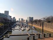 Media harbour _Modern apartment in Düsseldorf,...