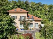 Mediterrane Toskana Villa mit Nebengebäude und...