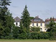 Mehrfamilienhaus, 16 Garagen, 2 Stellplätze
