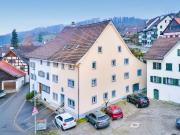 Mehrfamilienhaus an zentraler Lage in Glattfelden