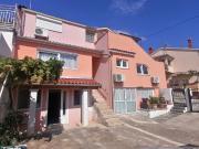 Mehrfamilienhaus im sonnigen Kroatien Feriendomizil...