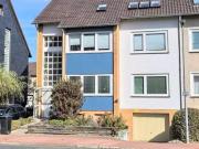 Mehrfamilienhaus mit 3 Wohneinheiten in Empelde