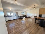 Mehrfamilienhaus mit 3 Wohneinheiten und Garten in...