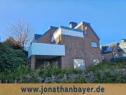 Mehrfamilienhaus mit 3 Wohnungen nutzbar als EFH in...