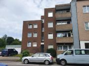 Mehrfamilienhaus mit 7 Wohnungen, 6 Garagen als...