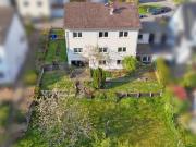 Mehrfamilienhaus mit Bauplatz in Ruppertshain