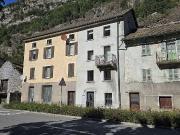 Mehrfamilienhaus mit drei 2 1/2 Zimmer Wohnungen / House...