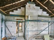 Mehrfamilienhaus mit drei Wohnungen Rohbau, Terrasse,...