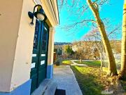 Mehrfamilienhaus mit Entwicklungspotenzial – Toplage in...