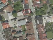 Mehrfamilienhaus mit Geschäftslokal in Top Lage in...