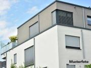 Mehrfamilienhaus mit Geschäftslokal + provisionsfrei