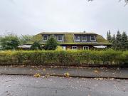 Mehrfamilienhaus mit großem Garten, zentral gelegen