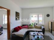 Mehrfamilienhaus mit Modernisierungen & Potenzial –...