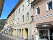 Mehrfamilienhaus / Stadthaus mit Garten