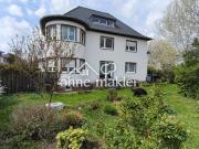 Freistehende Architekten Villa mit außergewöhnlicher...