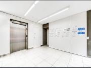 Melbourne Student House Balcony apartment