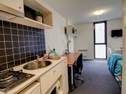 Melbourne Student House Studio Apartment