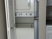 Melrose on Waters Studio Apartment for Rent at 1915 W...