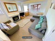 Melville Road, Bournemouth BH9, 6 bed detached house to...