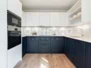 Menara Point, Twelve Trees Park, London E16, 2 bed flat...