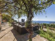 MENTON – Annonciade / Propriété Exclusive avec Piscine &...