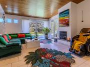 MERAVIGLIOSA VILLA 5.5 CON PISCINA E GIARDINO A CAMORINO