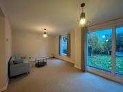 Merchants Road, Bristol BS8, 2 bed flat to rent, £2,250...