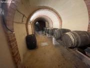 Merendero con calado de piedra y finca rústica