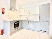 Meridian House, Bedford MK42, 2 bed flat to rent, £1,250...