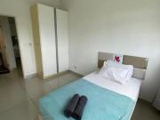 Meridin Suites Medini Legoland 3 Bed City View Tuas 2...
