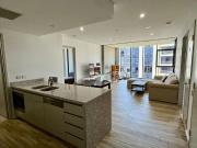 Meriton fully furnished 2B2B1C Apartment in Mascot, five...