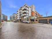 Merlin Drive, Fletton Quays PE2, 2 bed flat to rent,...