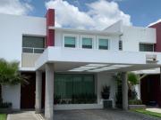 Metepec Moderna Casa en Renta