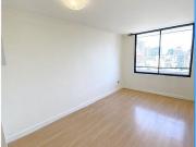 METRO LOS LEONES / GRAL. HOLLEY / ESTACIONAMIENTO