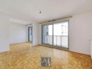 Métro Ourcq Paris 19ème 4 PP Balcon Parking