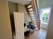 Mezzanine Studio To Rent