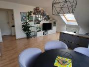 MG Giesenkirchen, schöne geräumige 2 ZKDB, Dachgeschoss