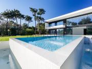 Miami House | T6 | Porta de 6 metros