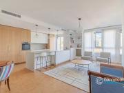 Michel Ange 2/3 pièces 7e étage immeuble semi récent...