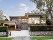 Mid Century Design Meets Contemporary Style