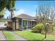 Mid Century Updated and Bright 3 Bdrm ~ 1 Bath ~...