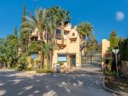 Middle Floor Apartment in Diana Park